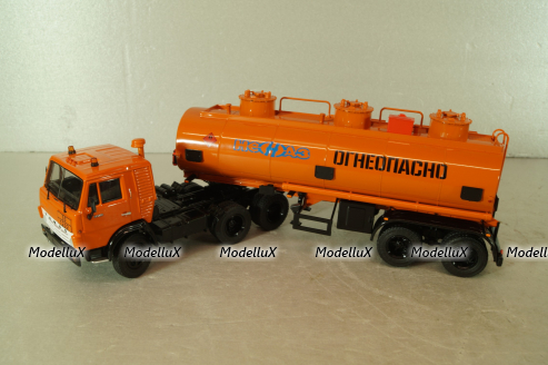 Камаз-54112 с п/п НЕФАЗ-96742, SSM7033, SSM 1:43