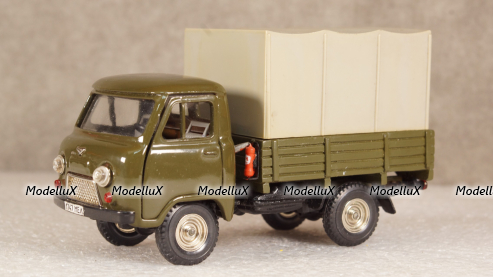 УАЗ-3303 бортовой с тентом, Конверсия 1:43