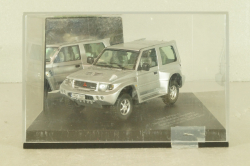 Mitsubishi Pajero Evolution Short 1999, silver, Vitesse 1:43