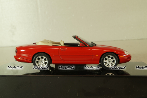 Jaguar XK8 Cabriolet (X100) 1996, red, 53502, Auto Art 1:43