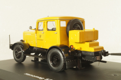 Hanomag ST 100 with trailer "Deutsche Bundespost", yellow, Schuco 1:43