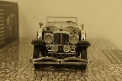 Duesenberg Model J Torpedo Convertible Coupe 1929, black, 437150431, Minichamps 1:43