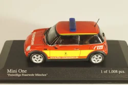 Mini Cooper One (R52) fire engine Munchen 2001, red, 431138190, Minichamps 1:43