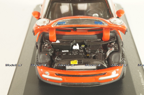 Mini Cooper One (R52) fire engine Munchen 2001, red, 431138190, Minichamps 1:43