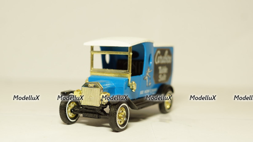 Москвич-412 из к/ф "Гонщики" 1972г.,TruckTyr 1:43