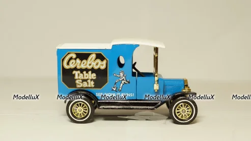 Москвич-412 из к/ф "Гонщики" 1972г.,TruckTyr 1:43