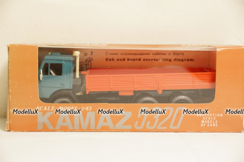 Камаз 5320, резиновые колеса 