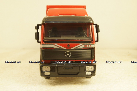 Mercedes 1844 S седельный тягач с контейнеровозом и циcтерной-контейнером, B66000159, NZG 1:43