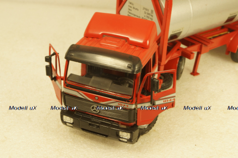 Mercedes 1844 S седельный тягач с контейнеровозом и циcтерной-контейнером, B66000159, NZG 1:43