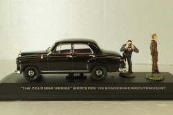 Mercedes-Benz 180 Ponton (W180), The Cold War Series with 2 figures, black, REP CWA 06, Replicars 1:43