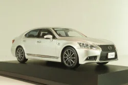 Lexus LS460 F Sport 2015 Silver, 03659S, Kyosho 1:43
