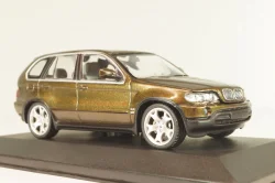 BMW X5 4.4i (E53) 1999 oliv metallic, 431028477, Minichamps 1:43