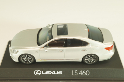 Lexus LS460 F Sport 2015 Silver, 03659S, Kyosho 1:43