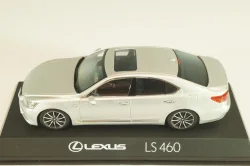 Lexus LS460 F Sport 2015 Silver, 03659S, Kyosho 1:43