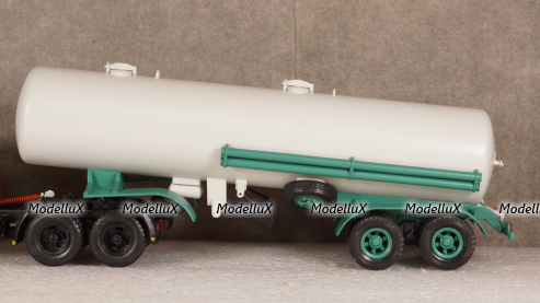Полуприцеп цистерна С-652 цементовоз , Viko models 1:43
