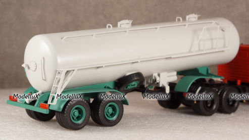 Полуприцеп цистерна С-652 цементовоз , Viko models 1:43