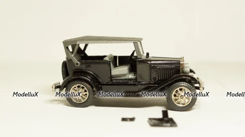 Alfa Romeo Giulia 11, Dinky Toys 1:43