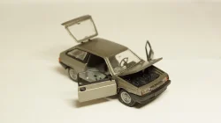 ЗИЛ-130 бортовой (поздняя облицовка радиатора), SSM 1:43