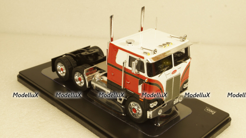 Peterbilt 352 Pacemaker white / decor 1979, TR097, IXO 1:43
