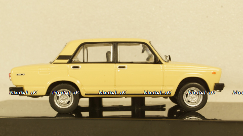 ВАЗ 2105 Лада beige 1981, CLC375N, IXO 1:43