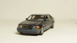 Bentley 3 Liter Cabriolet 1926 dark blue, CLC016, IXO 1:43