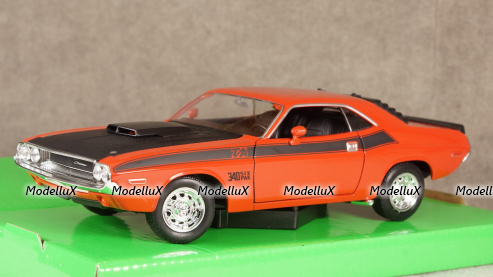 Dodge Challenger T/A dark orange/matt-black, 24029, Welly 1:24