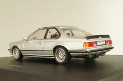 BMW 635 CSi (E24) 1982, grey, 80420140949, Minichamps 1:43 