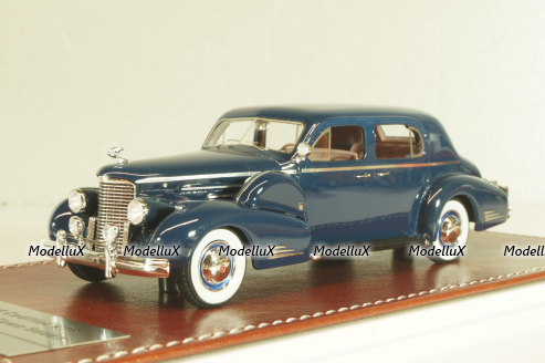 Cadillac V16 Series 90 town sedan 1938, dark blue, GIM004A, GIM 1:43