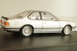 BMW 635 CSi (E24) 1982, grey, 80420140949, Minichamps 1:43 