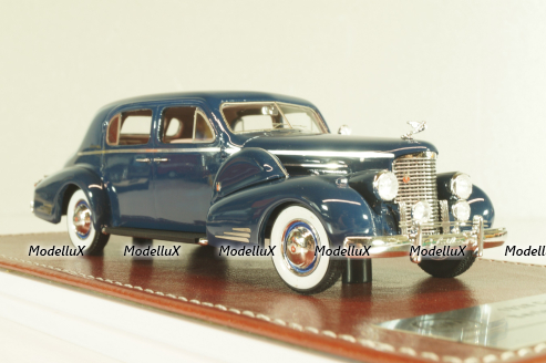 Cadillac V16 Series 90 town sedan 1938, dark blue, GIM004A, GIM 1:43