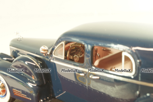 Cadillac V16 Series 90 town sedan 1938, dark blue, GIM004A, GIM 1:43