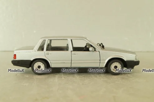 Volvo 760 GLE silver, 05308, Tonka 1:43