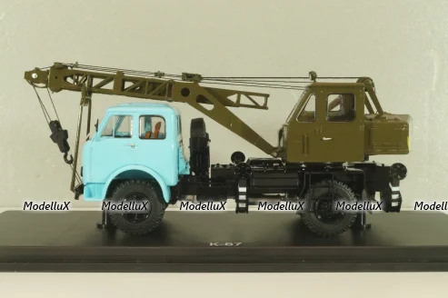 К-67 Автокран на шасси Маз-500 1965, голубой/хаки, SSM1610, SSM 1:43