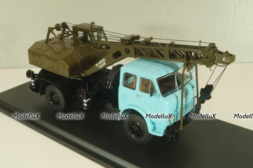 К-67 Автокран на шасси Маз-500 1965, голубой/хаки, SSM1610, SSM 1:43