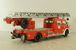Mercedes-Benz 1113 Aerial ladder , fire brigade 1966, red, Minichamps 1:43