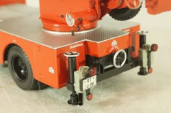 Mercedes-Benz 1113 Aerial ladder , fire brigade 1966, red, Minichamps 1:43