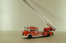 Mercedes-Benz 1113 Aerial ladder , fire brigade 1966, red, Minichamps 1:43