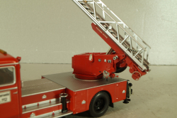 Mercedes-Benz 1113 Aerial ladder , fire brigade 1966, red, Minichamps 1:43