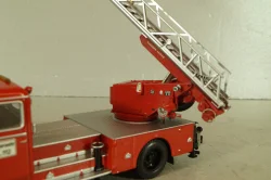 Mercedes-Benz 1113 Aerial ladder , fire brigade 1966, red, Minichamps 1:43