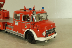 Mercedes-Benz 1113 Aerial ladder , fire brigade 1966, red, Minichamps 1:43