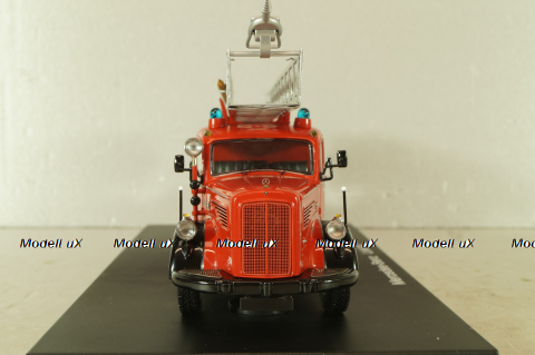 Mercedes L 6600  fire ladder 1951, red, 03091, Schuco 1:43 Уценка!