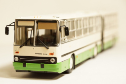 ИКАРУС 280.33М (бело-зеленый) 1:43 Classicbus 04005D