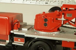 Mercedes L 6600  fire ladder 1951, red, 03091, Schuco 1:43 Уценка!