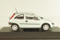 Opel Corsa (C) 2000, light green, Minichamps 1:43
