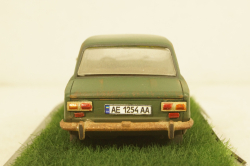 Ваз-2101 зеленый, Improved Models 1:43