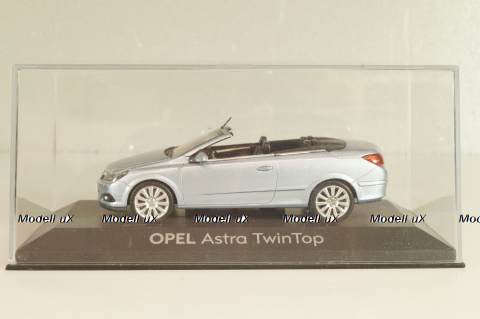 Opel Astra (H) TwinTop 2005, light blue, 93199366, Minichamps 1:43