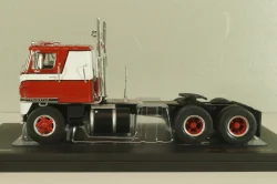 International Transtar COE 1976, red/white, TR219, IXO 1:43