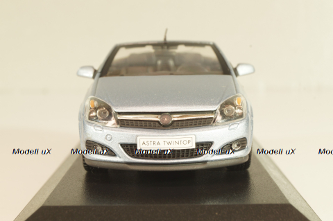 Opel Astra (H) TwinTop 2005, light blue, 93199366, Minichamps 1:43
