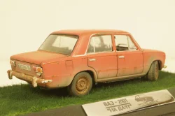 Ваз-2101 красный, Improved Models 1:43