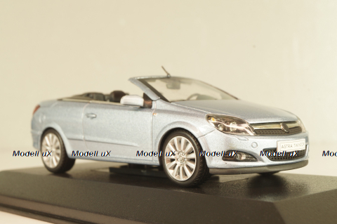 Opel Astra (H) TwinTop 2005, light blue, 93199366, Minichamps 1:43